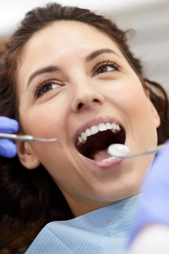Patient receiving periodontal disease treatment